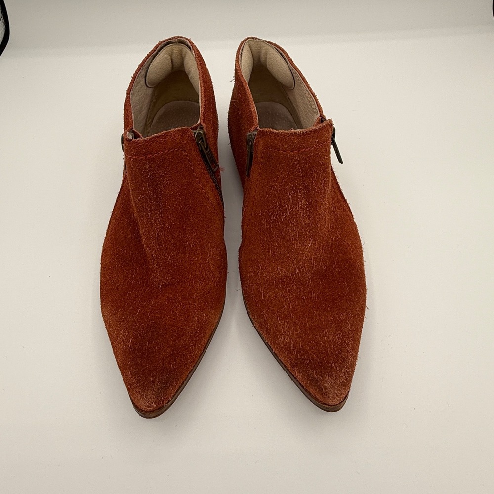 Free People Rust Suede Pointed Ankle Booties RUNS SMALL (more like Sz 7)